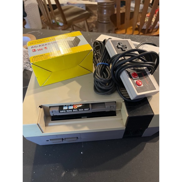 Nintendo Other - Nintendo Entertainment System NES Console Bundle Mario Duck Hunt Controller 3in1
